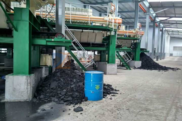 Sludge filter press